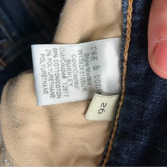 Rag & Bone Burnley Tomboy Distressed Denim Jeans size 26 - Picture 9 of 11